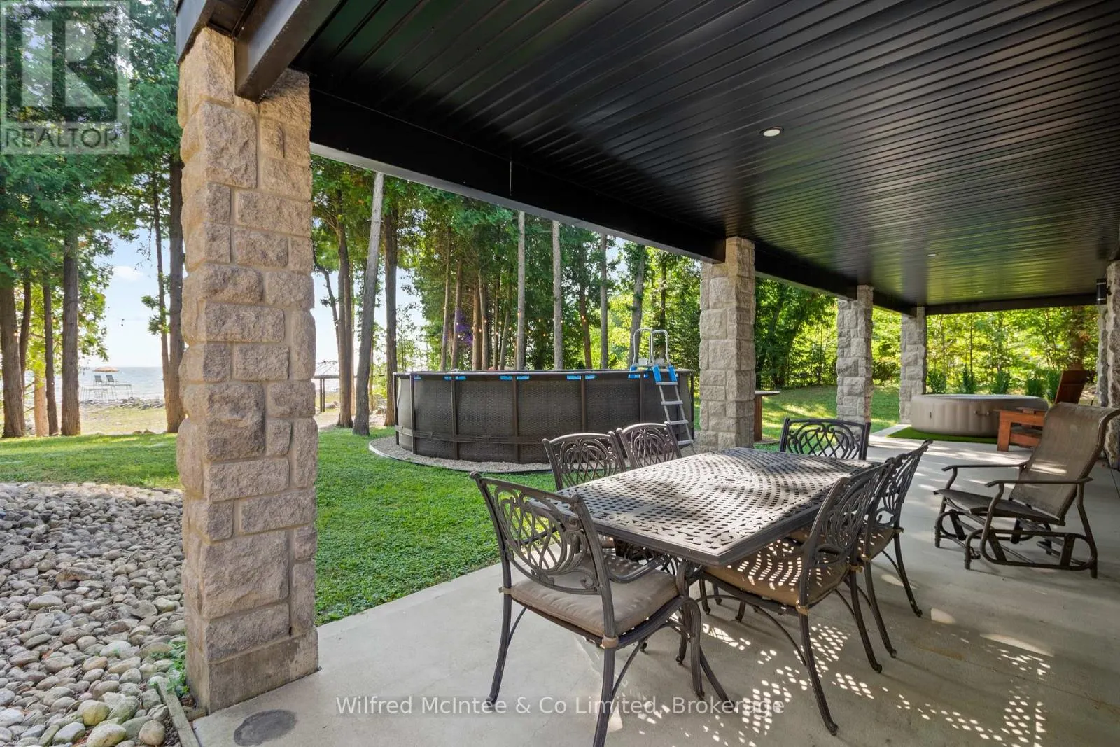 159 UPPER LORNE BEACH ROAD