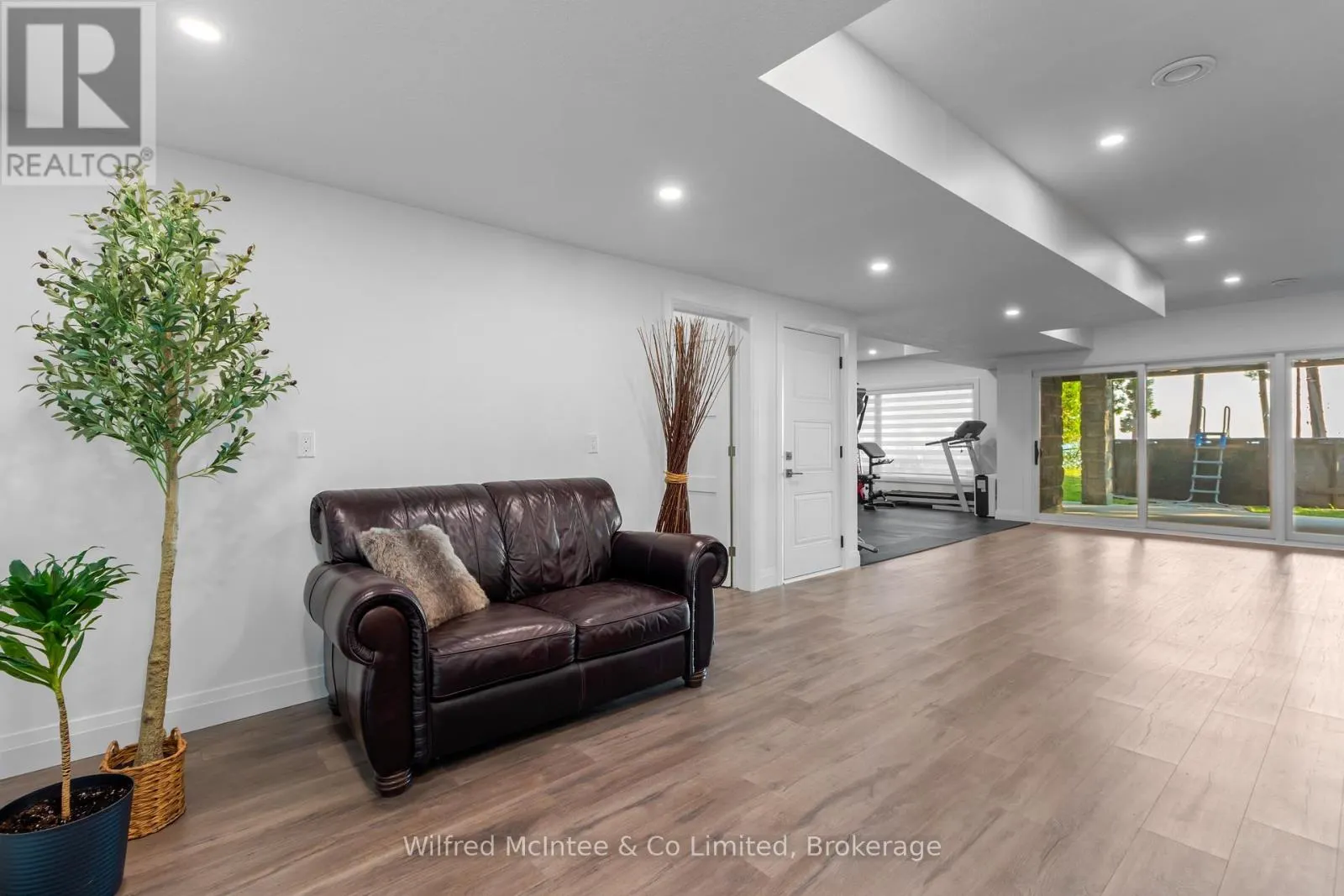 159 UPPER LORNE BEACH ROAD
