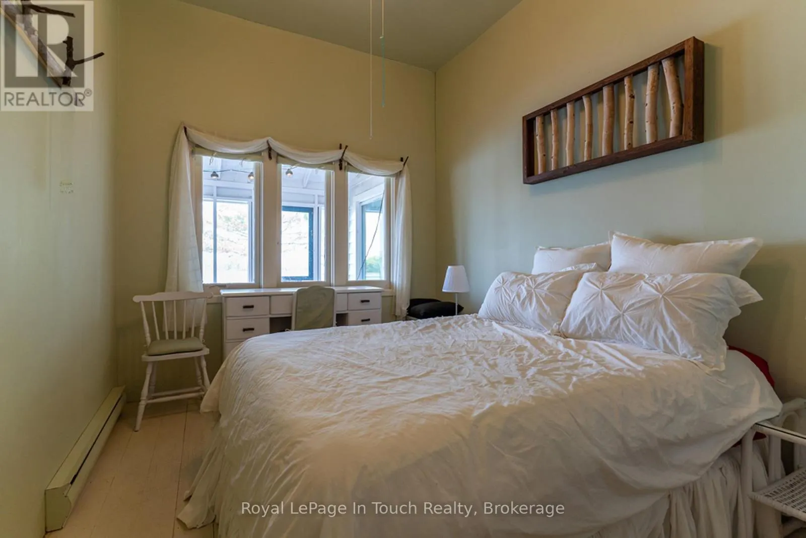 15052 GEORGIAN BAY SHORE