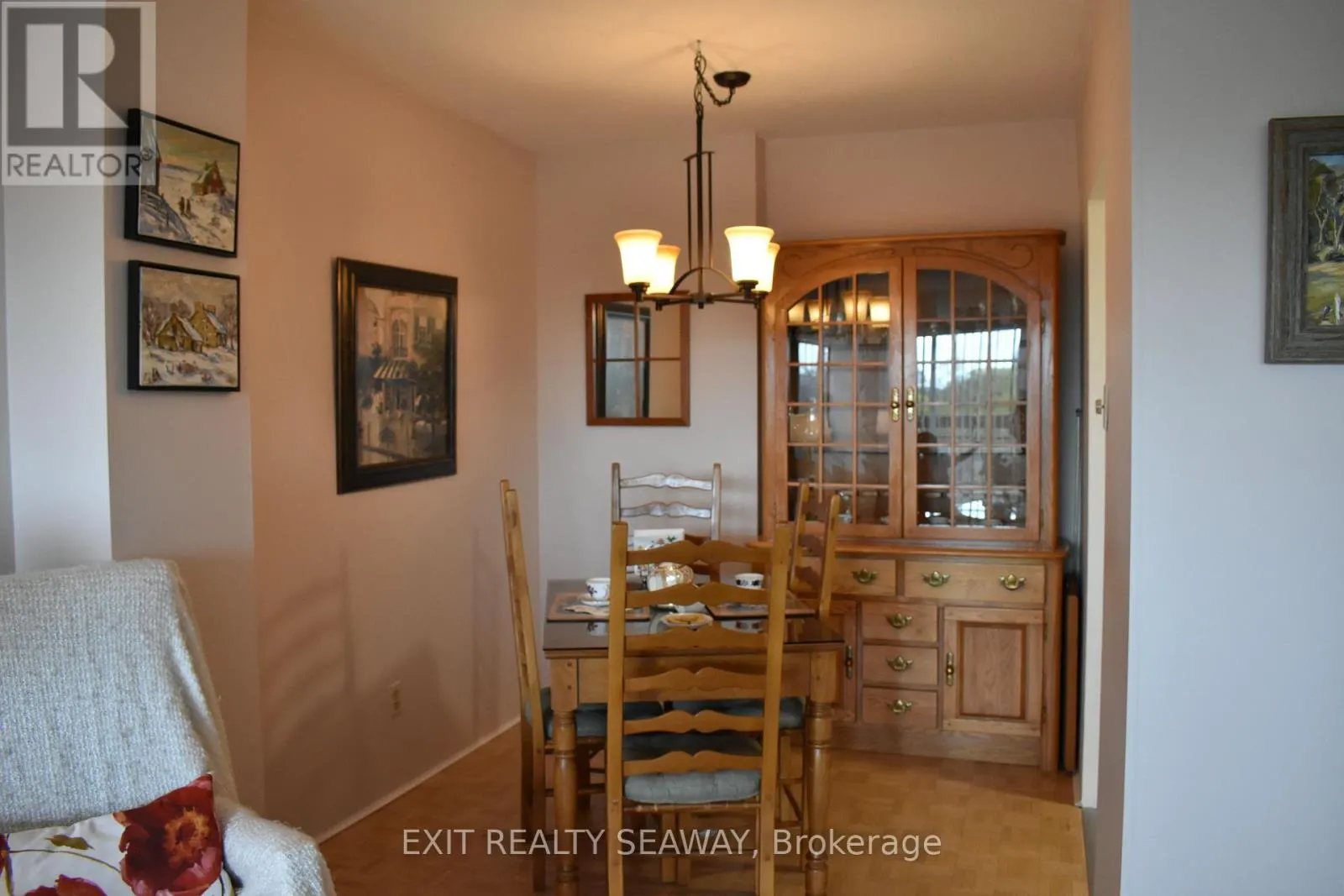 702 - 308 SECOND STREET E