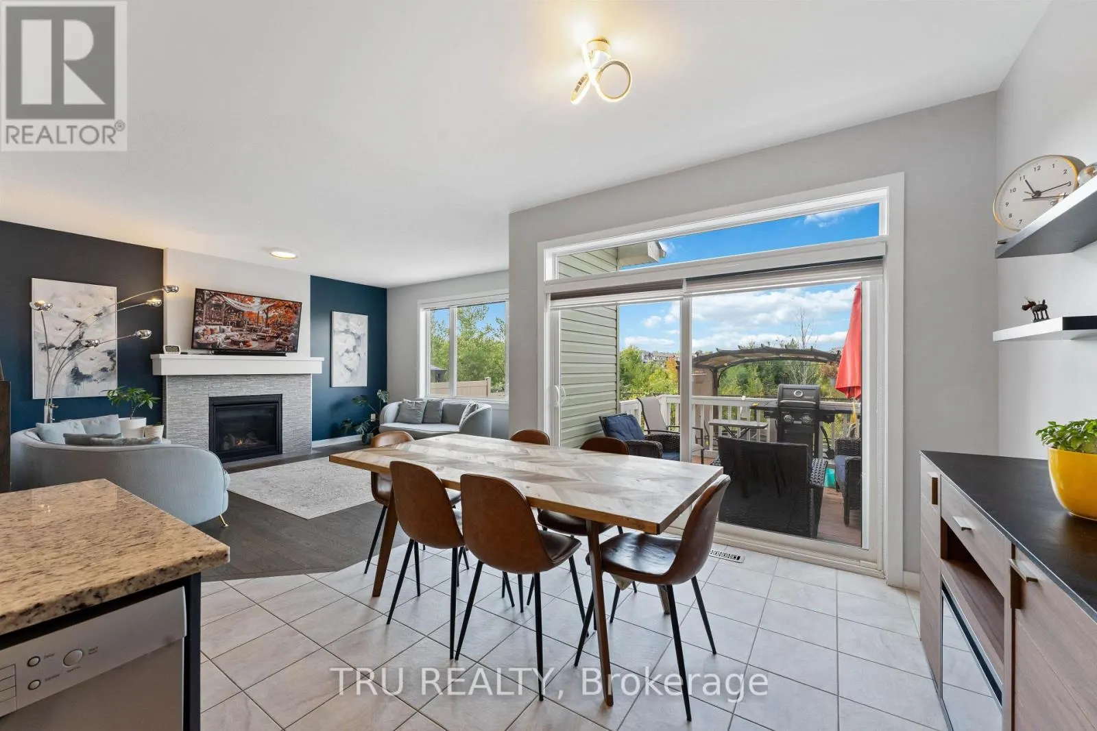 43 ARIDUS CRESCENT