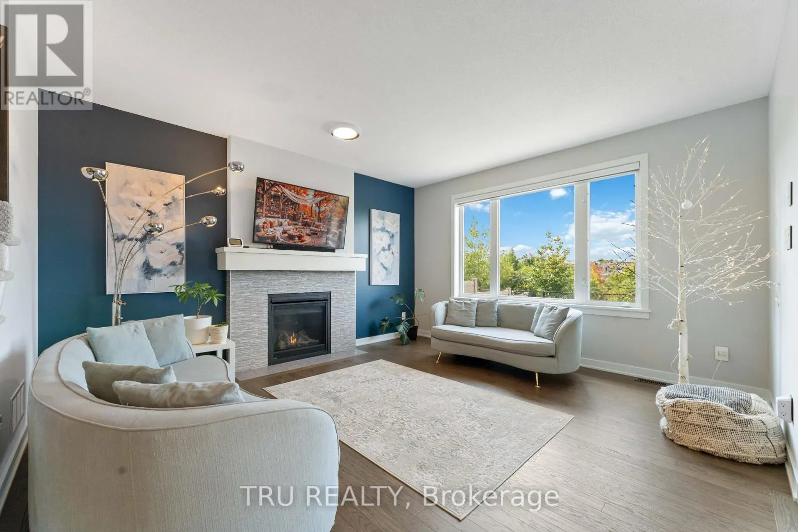 43 ARIDUS CRESCENT