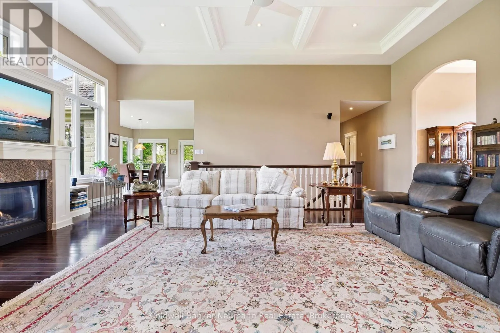 33 CASSIN COURT