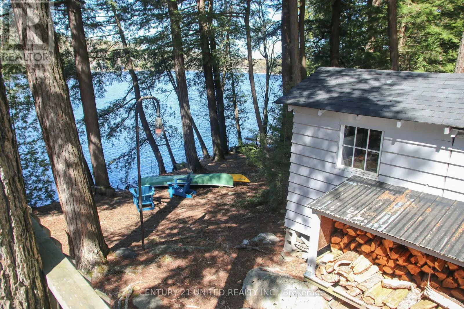 812 ISLAND 8 CATCHACOMA LAKE