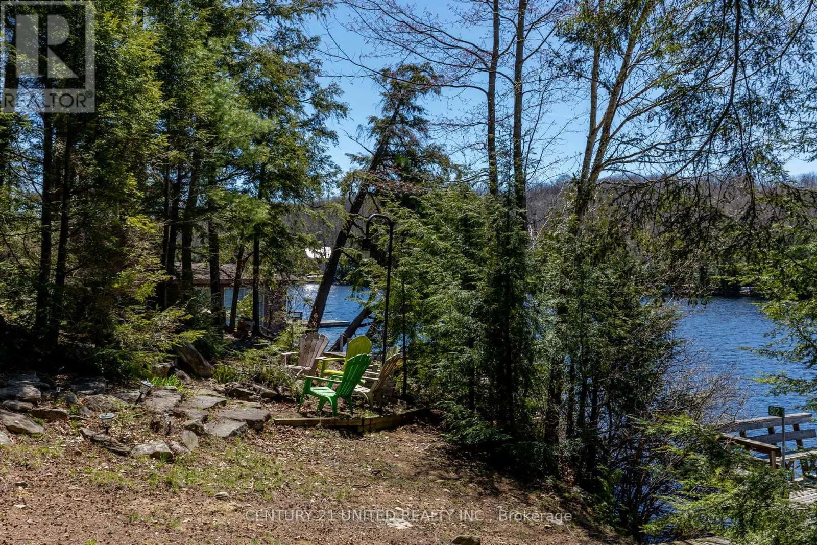 812 ISLAND 8 CATCHACOMA LAKE