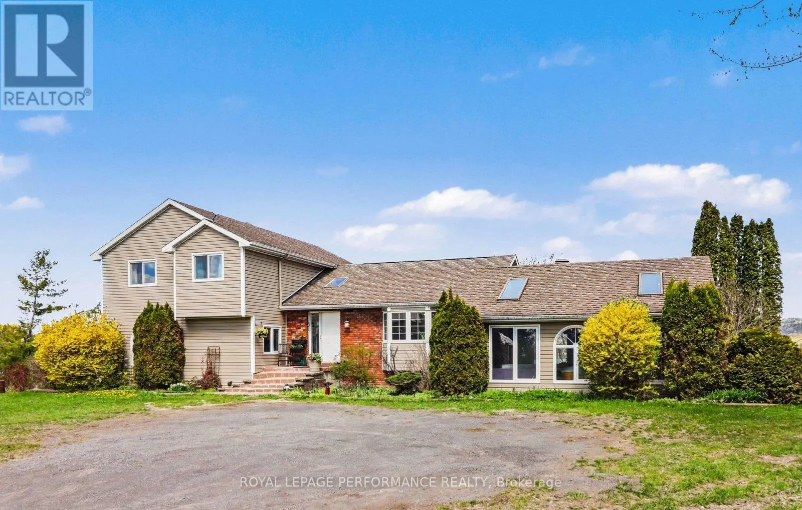 935 CONCESSION 1 ROAD