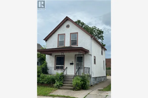 4688 RYERSON CRESCENT