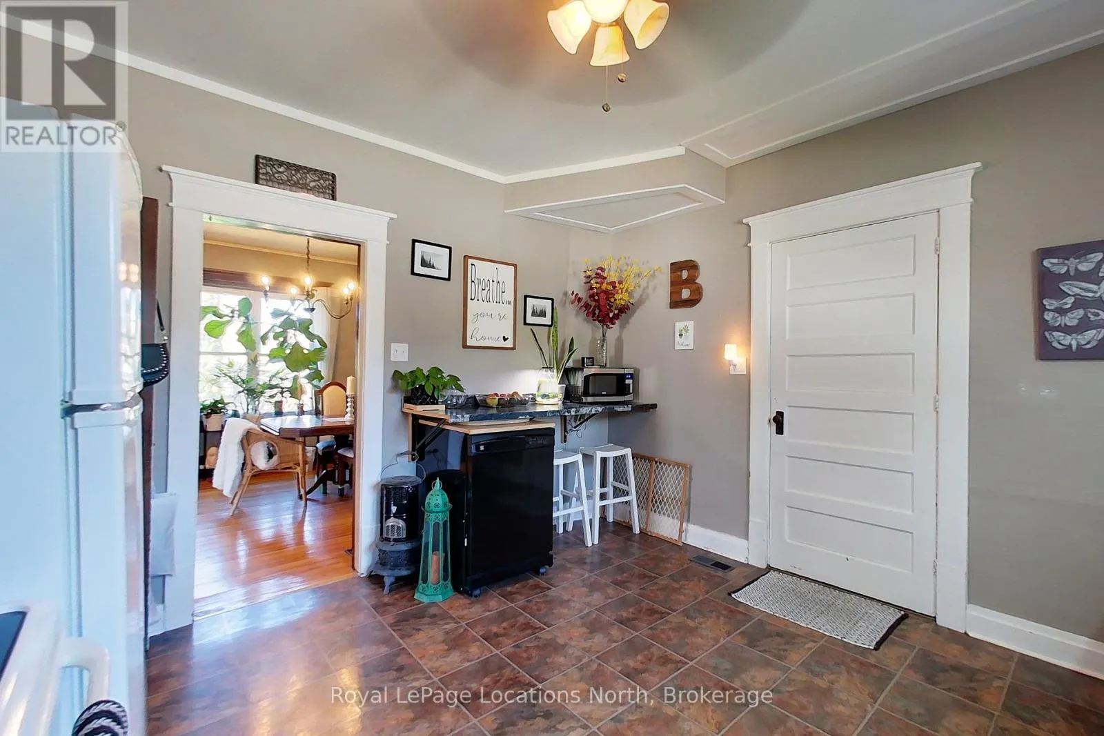 131 SYKES STREET S