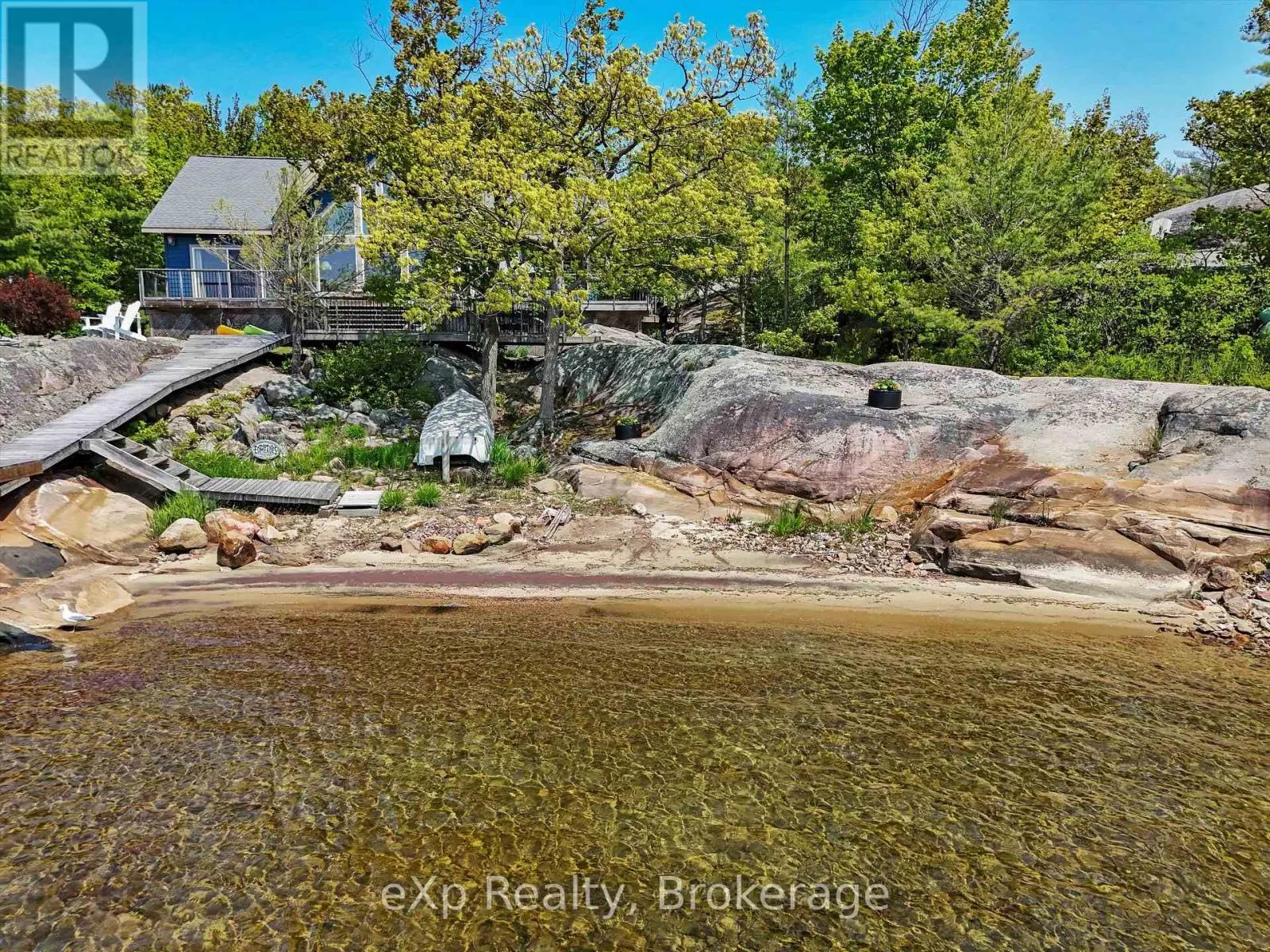 6646 1040LITTLEBEAUSOLEIL ISLAND