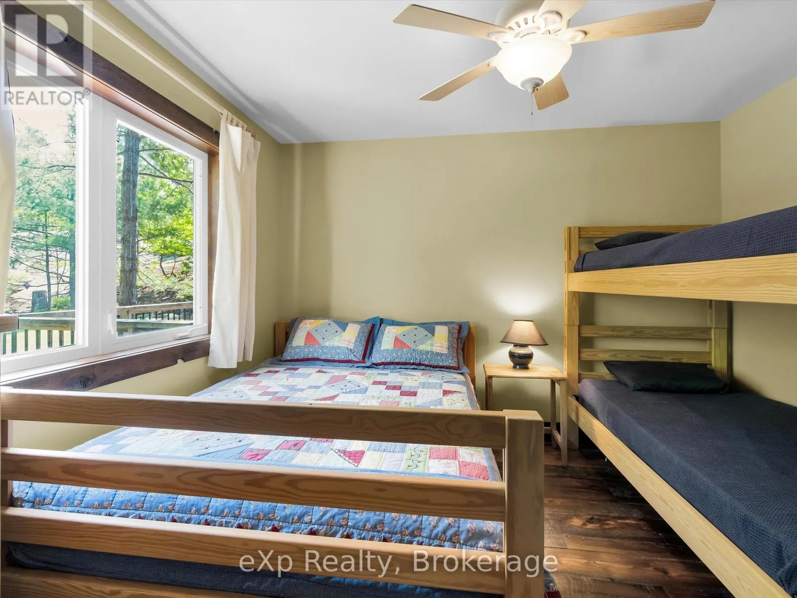 6646 1040LITTLEBEAUSOLEIL ISLAND