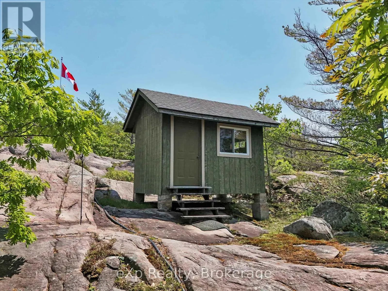 6646 1040LITTLEBEAUSOLEIL ISLAND