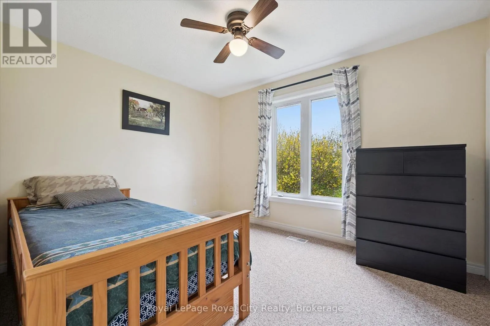 8284 INDIAN TRAIL