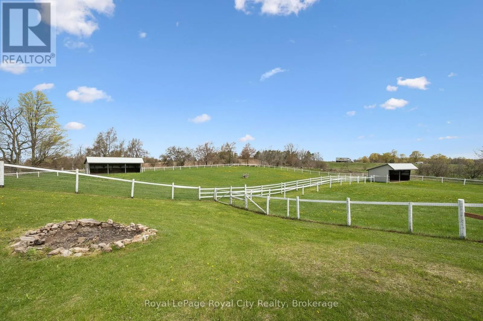 8284 INDIAN TRAIL