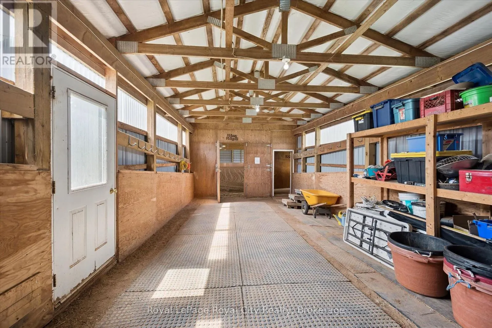 8284 INDIAN TRAIL