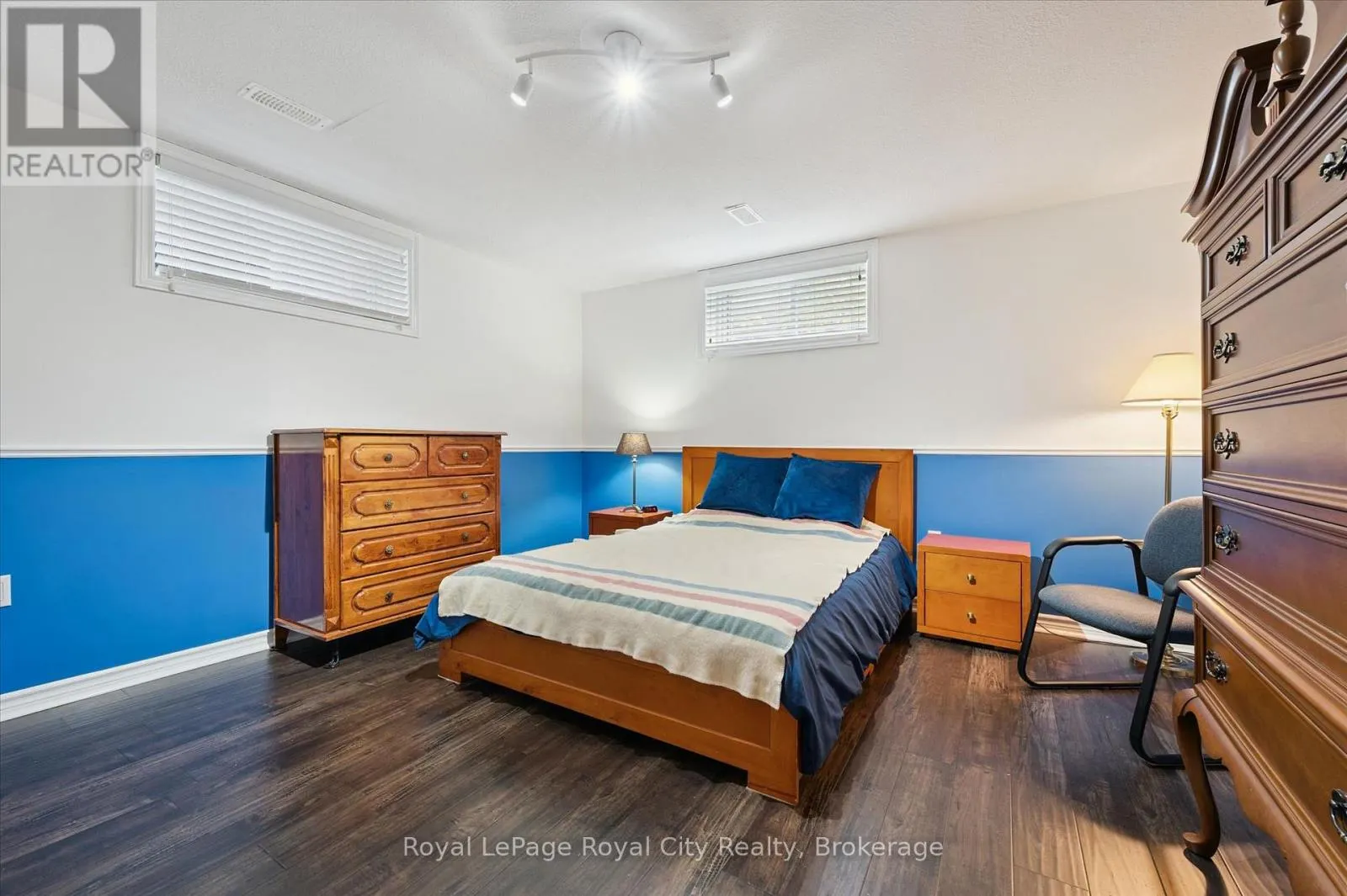 8284 INDIAN TRAIL