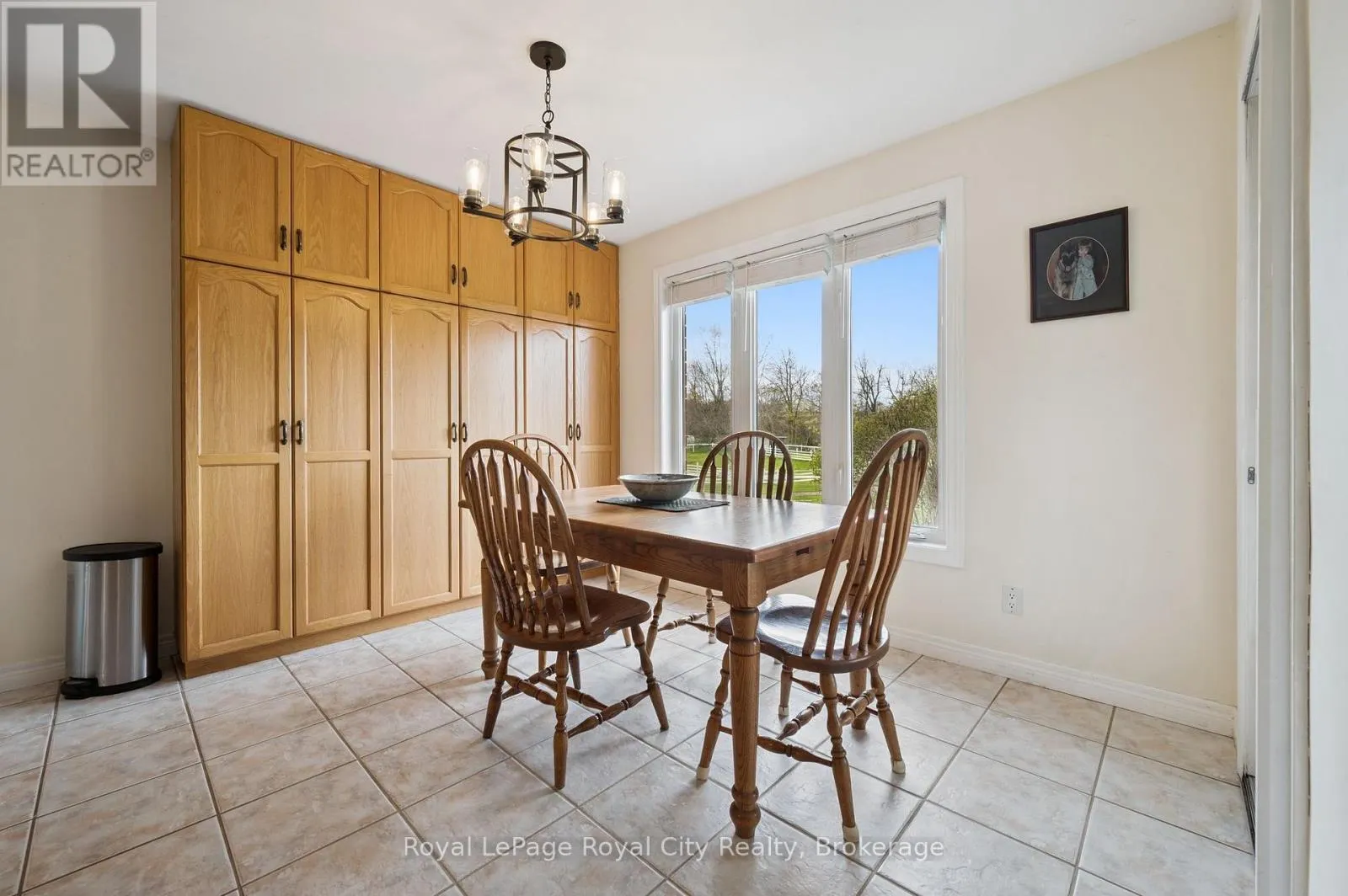 8284 INDIAN TRAIL
