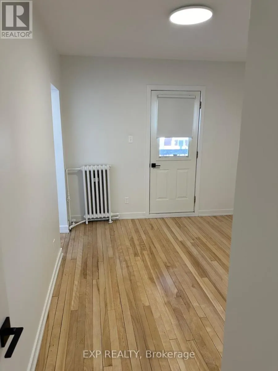 118 ROCHESTER STREET