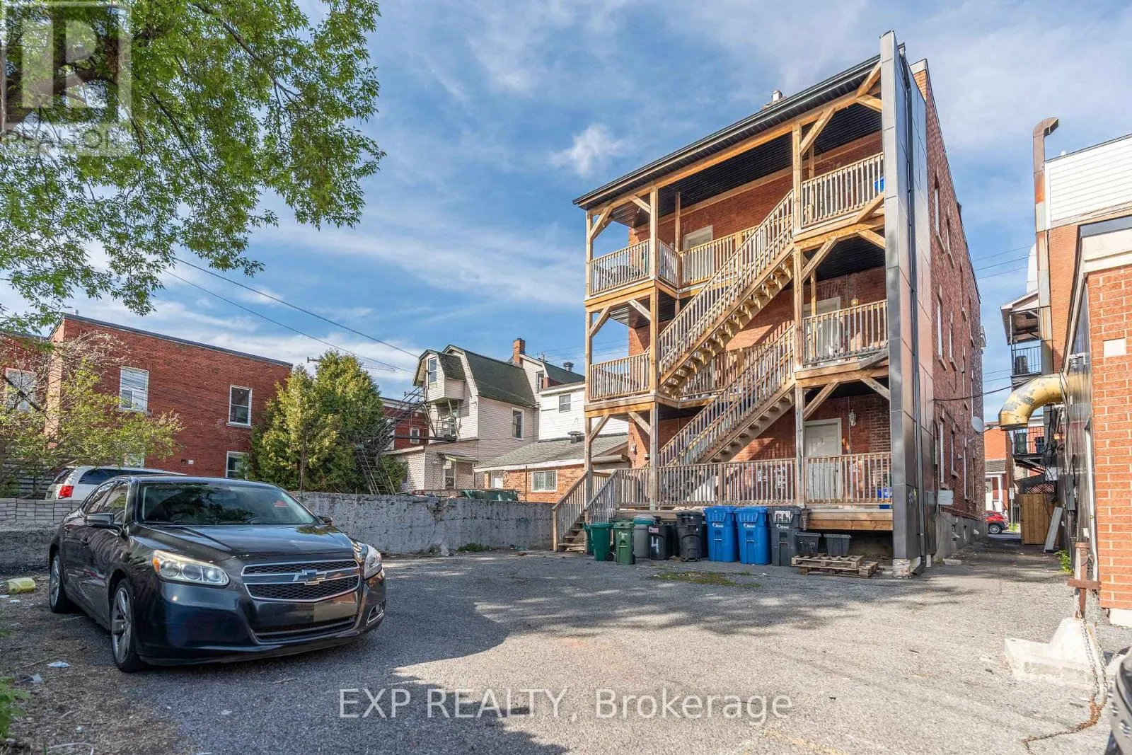 118 ROCHESTER STREET