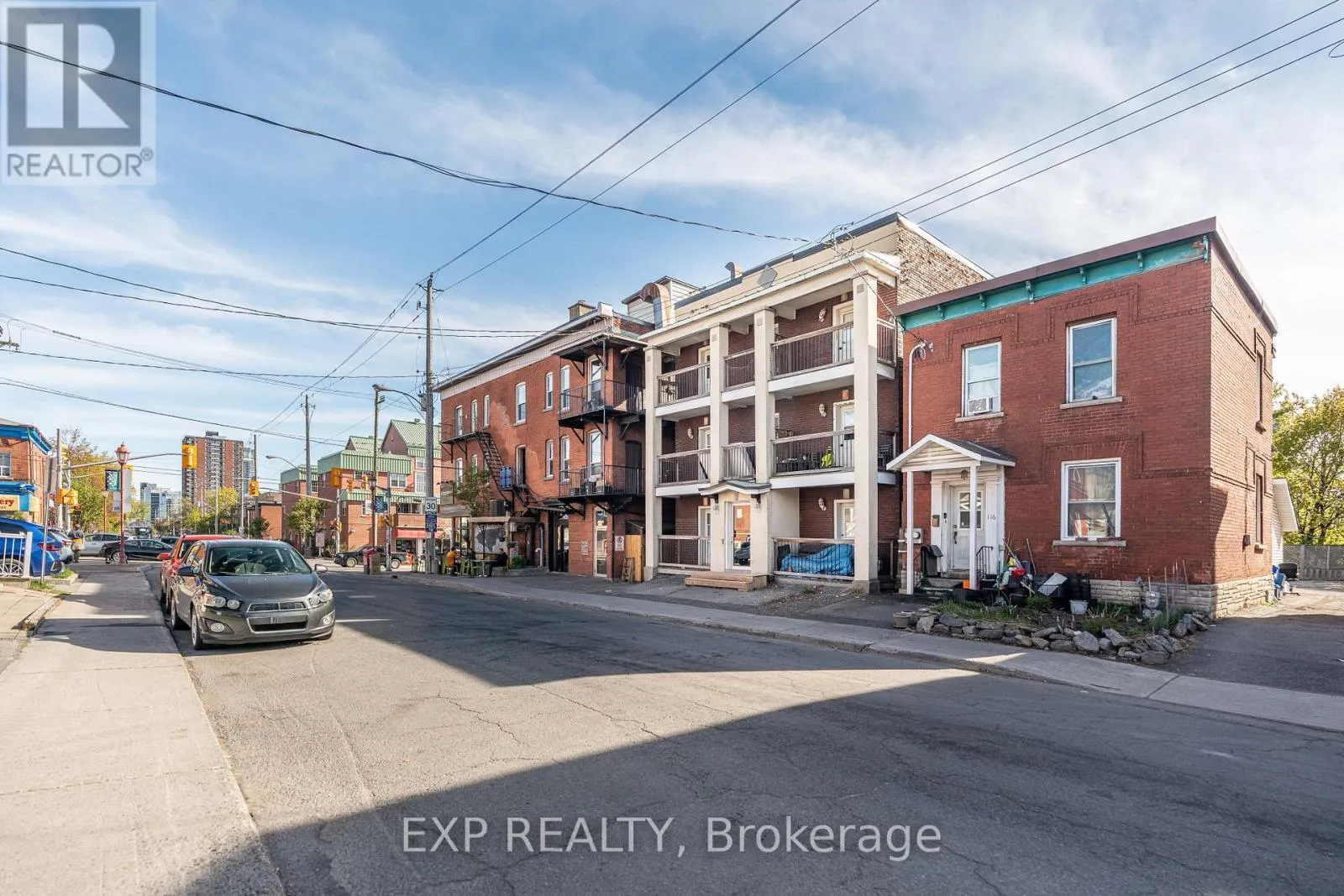 118 ROCHESTER STREET