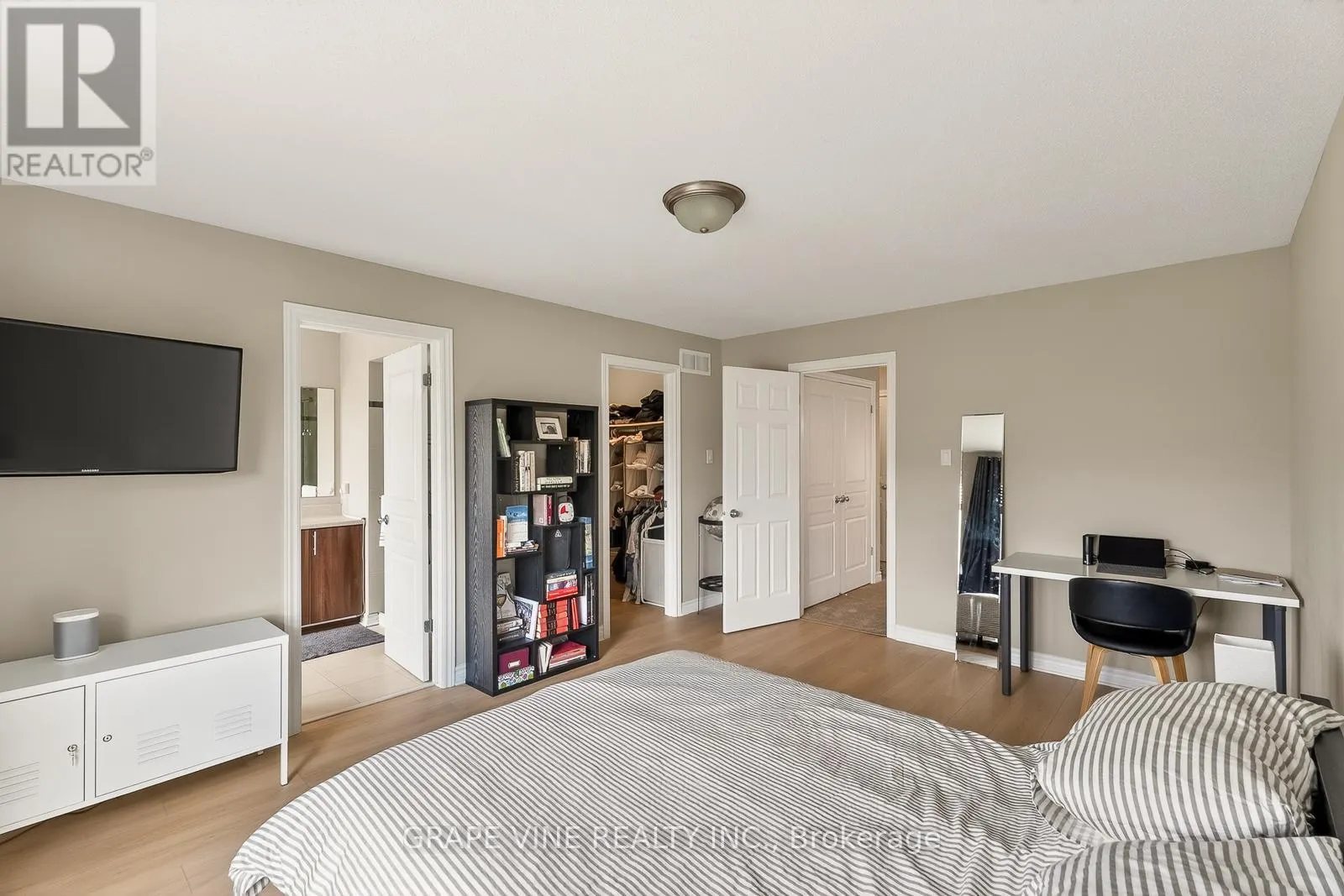 510 GRAND TULLY WAY