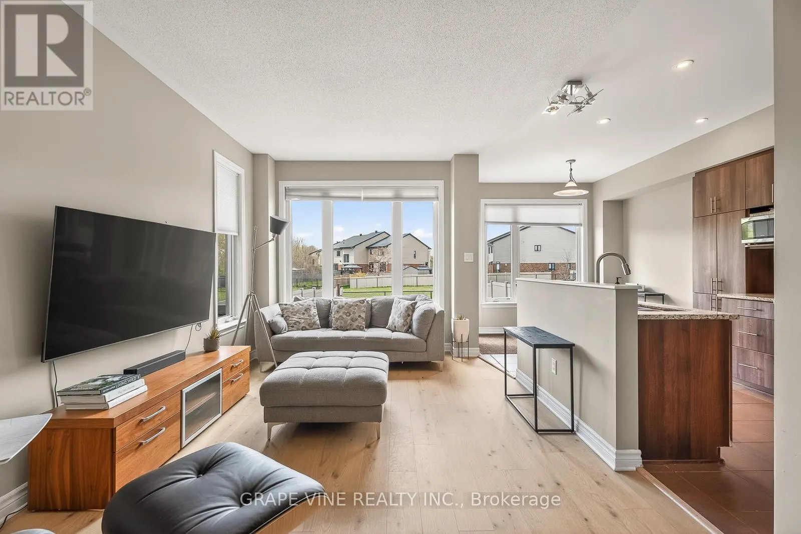 510 GRAND TULLY WAY