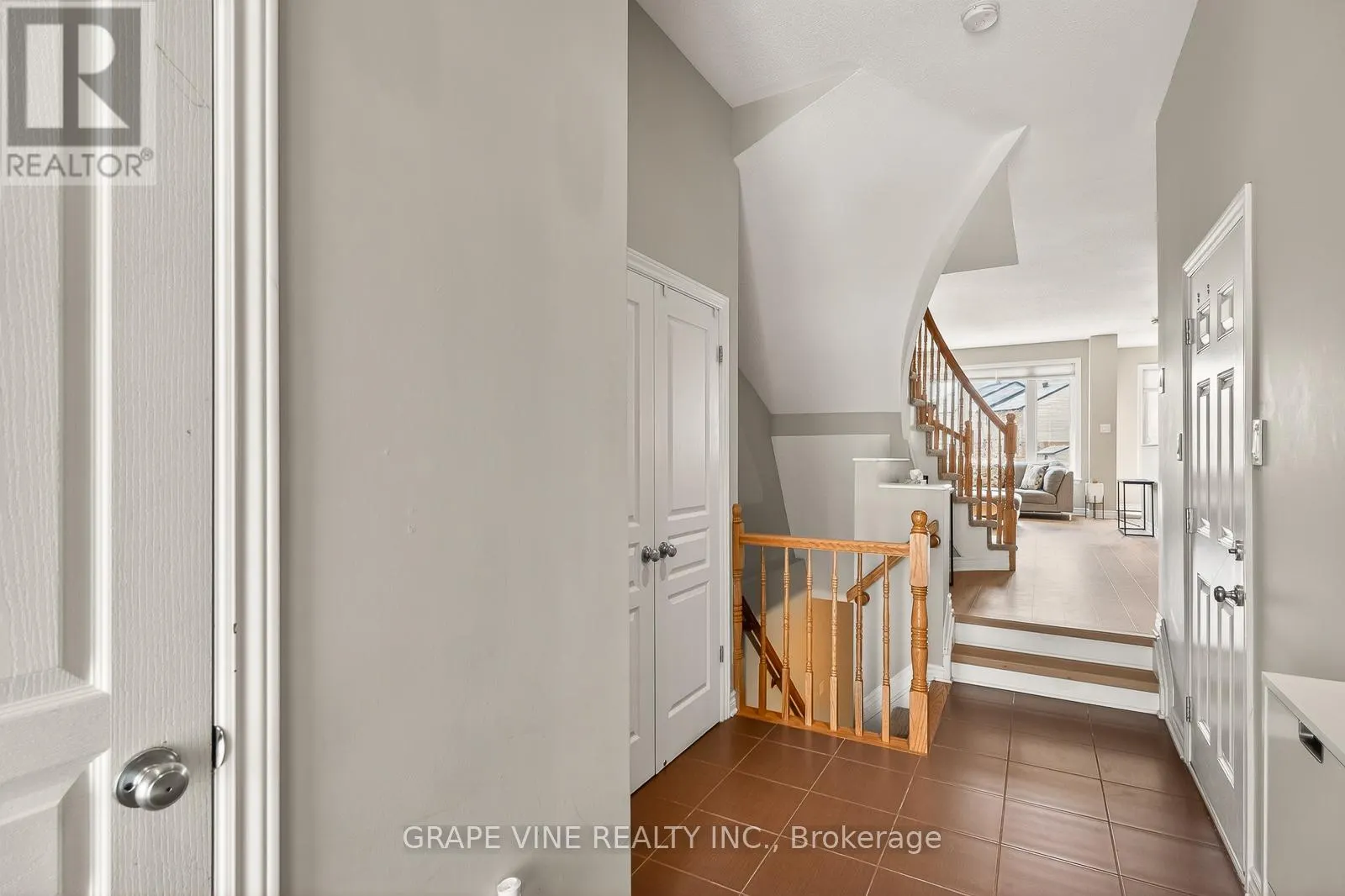 510 GRAND TULLY WAY