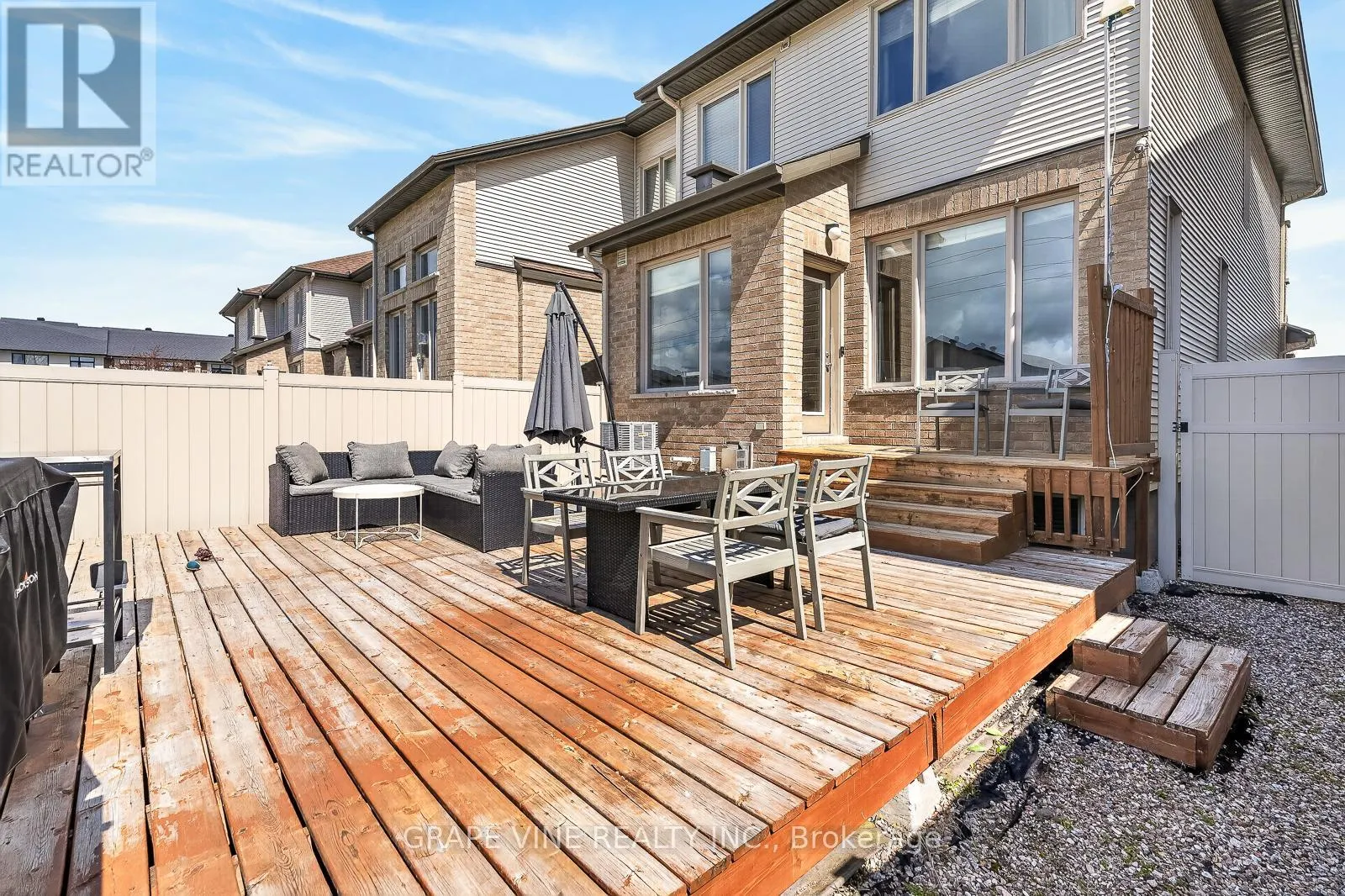 510 GRAND TULLY WAY