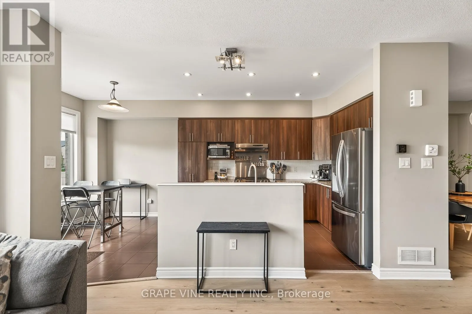 510 GRAND TULLY WAY
