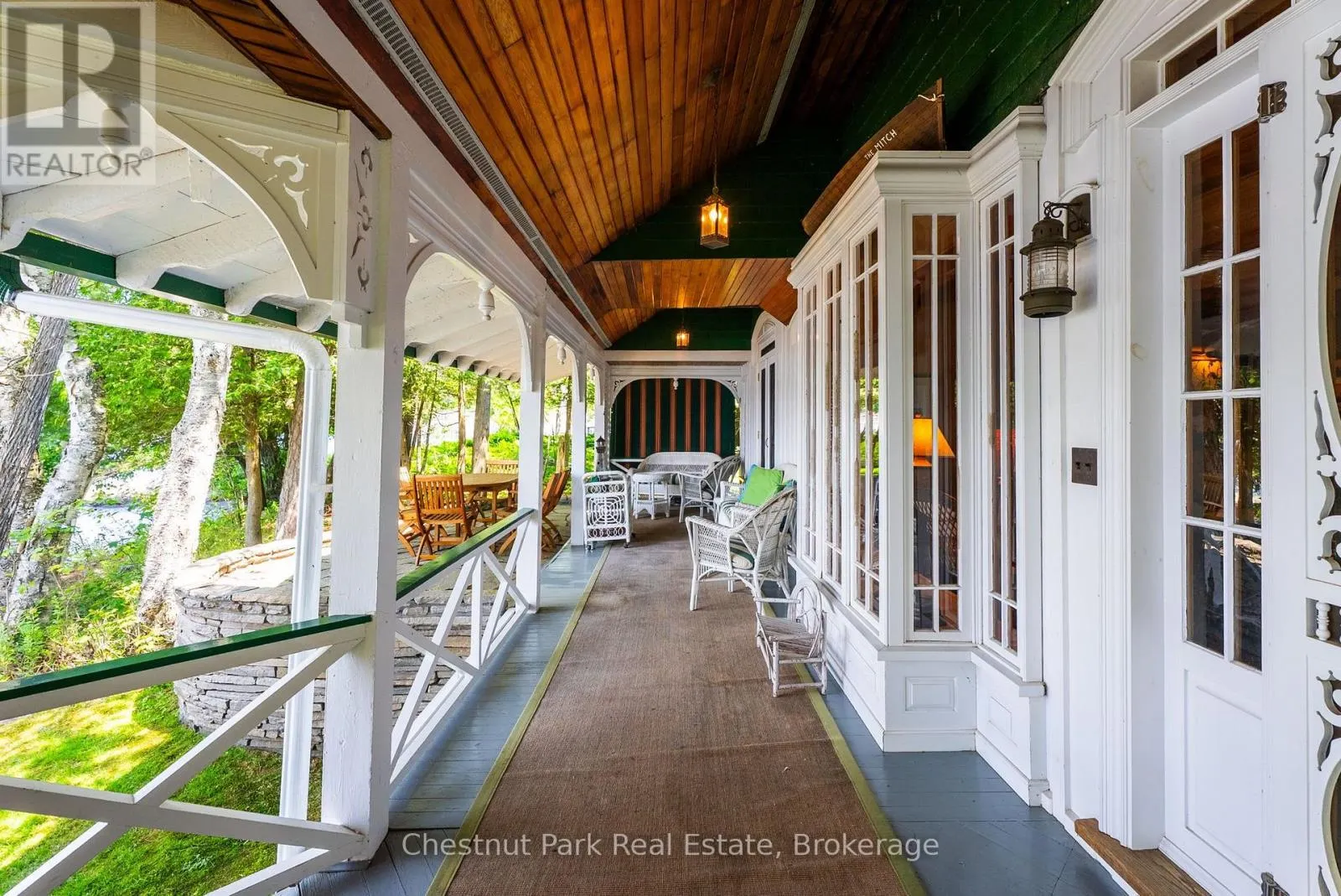 22 - 1052 LONGHURST ROAD #22