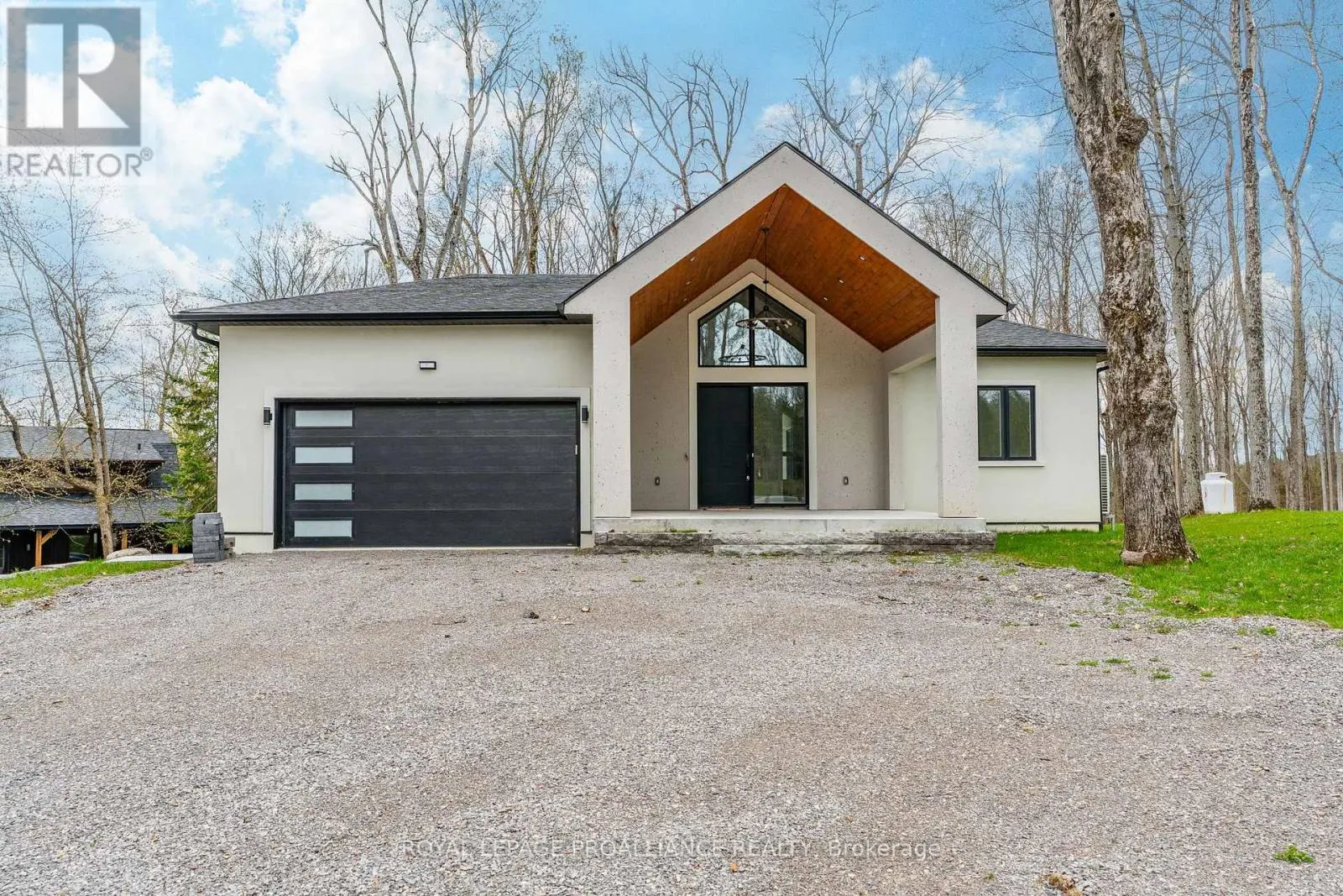 160 SUMCOT DRIVE