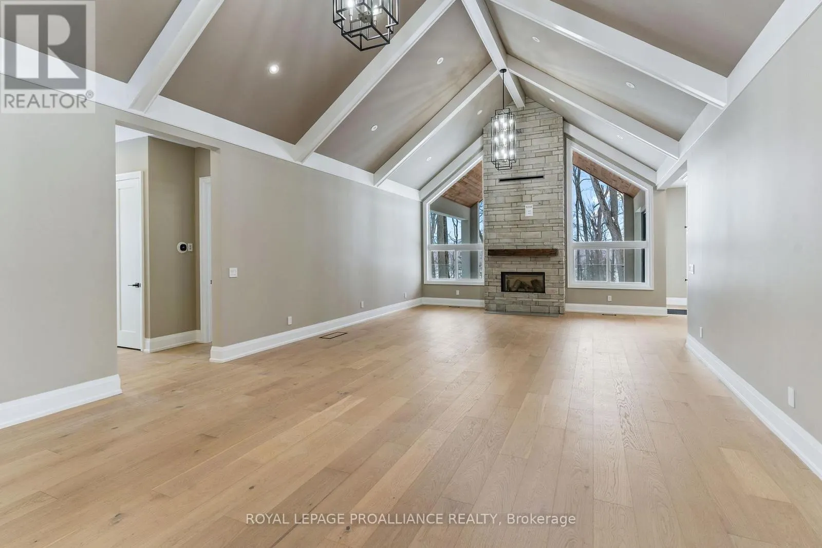 160 SUMCOT DRIVE