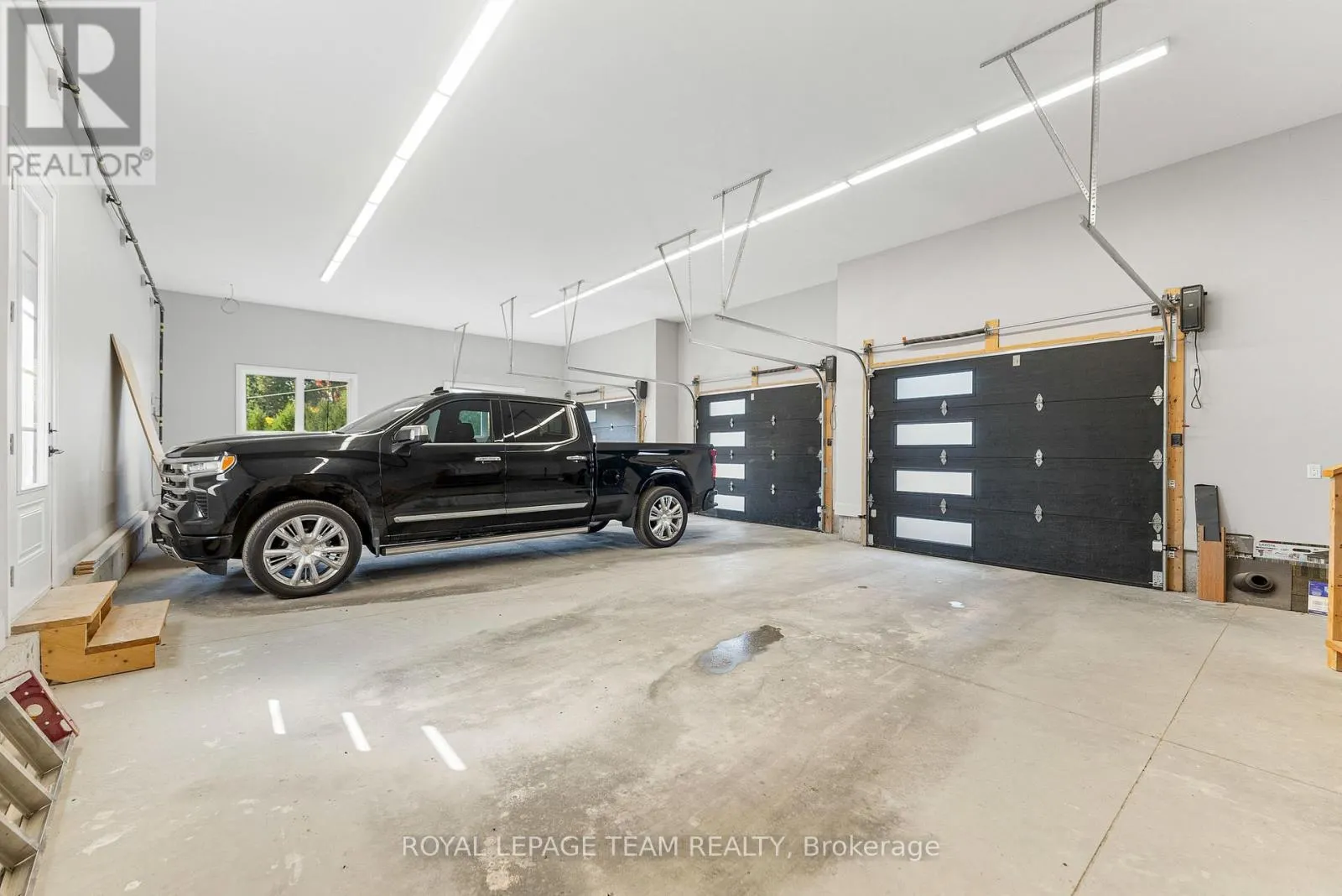 231 FINNERTY ROAD