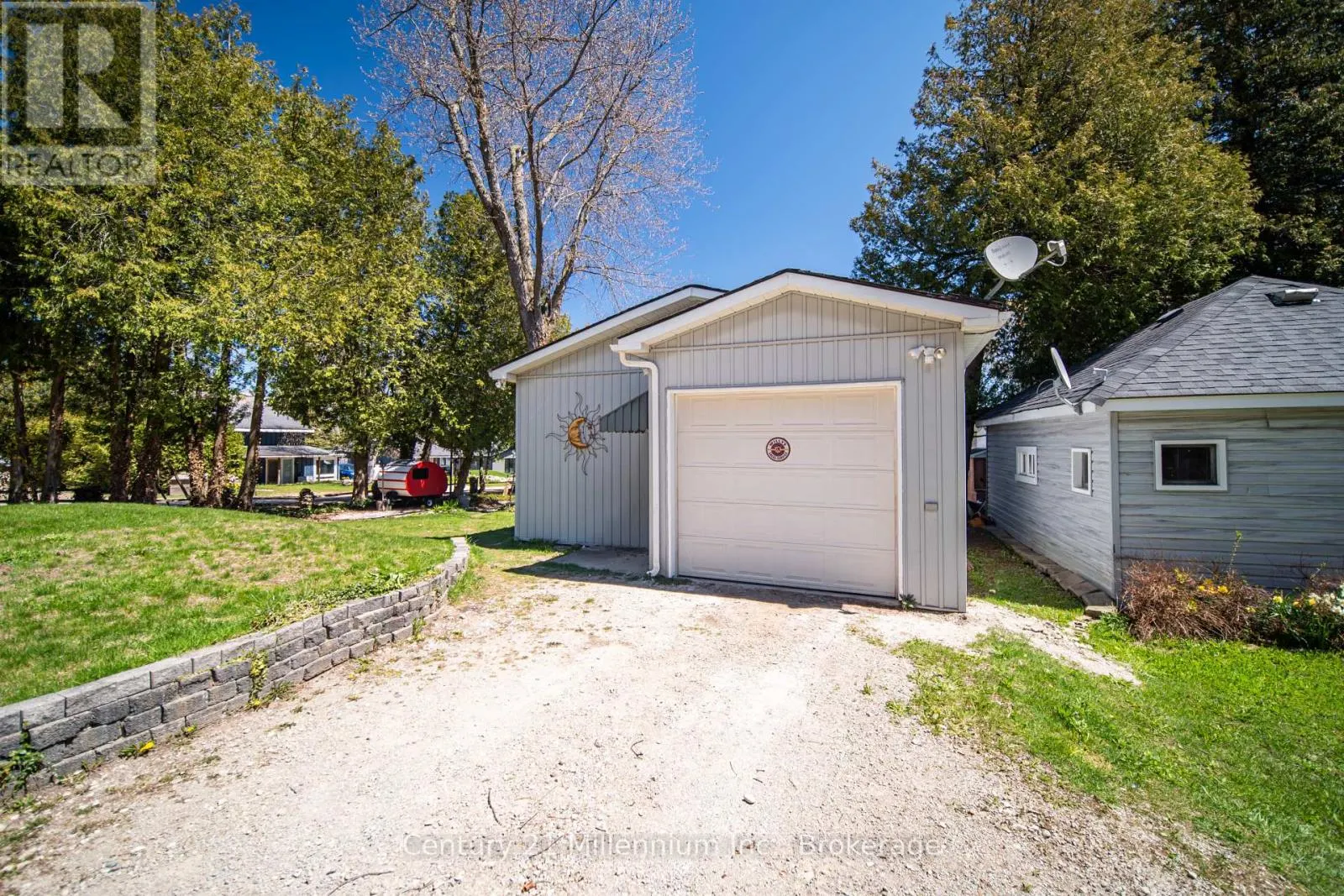 117 KIOWANA BEACH ROAD