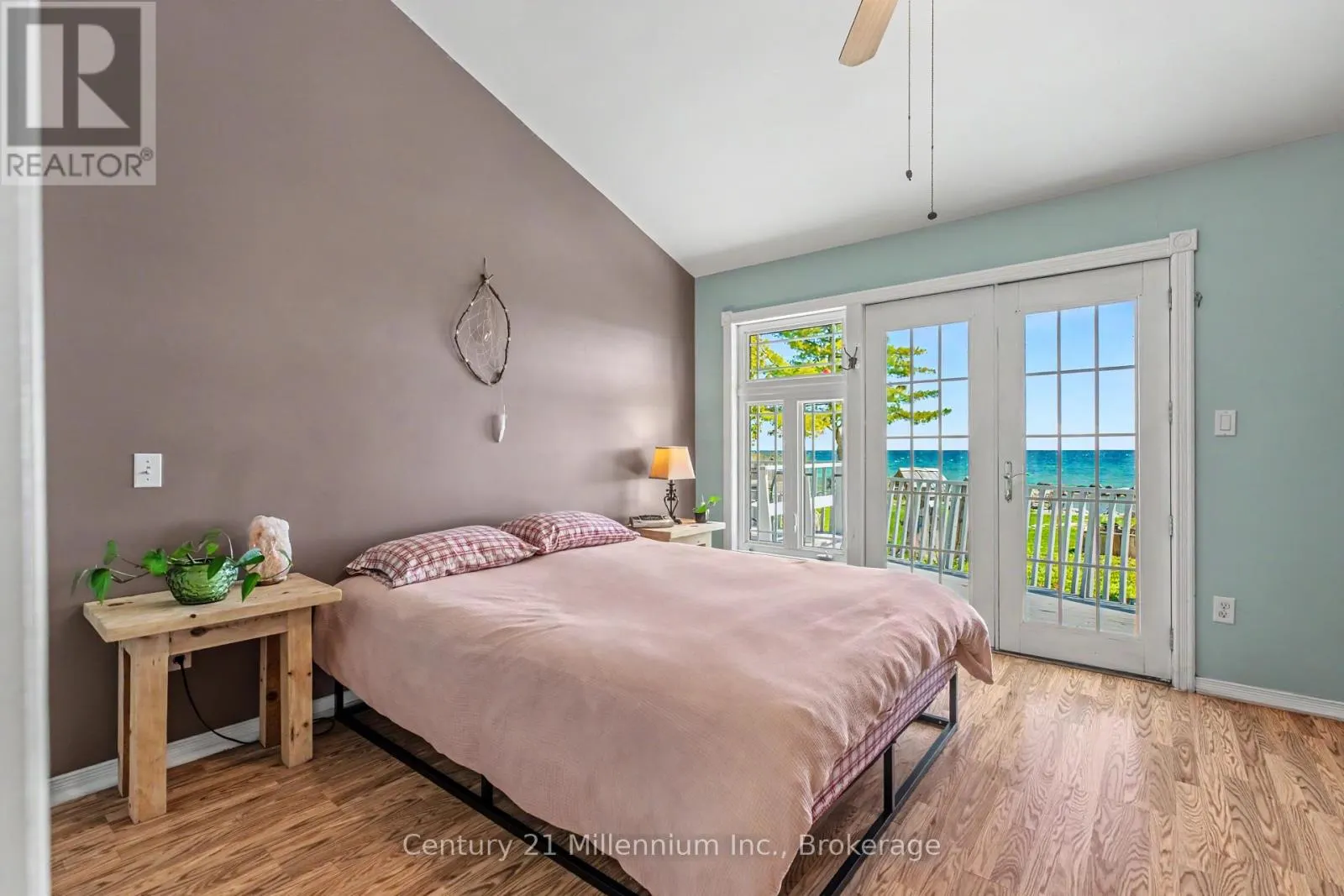 117 KIOWANA BEACH ROAD
