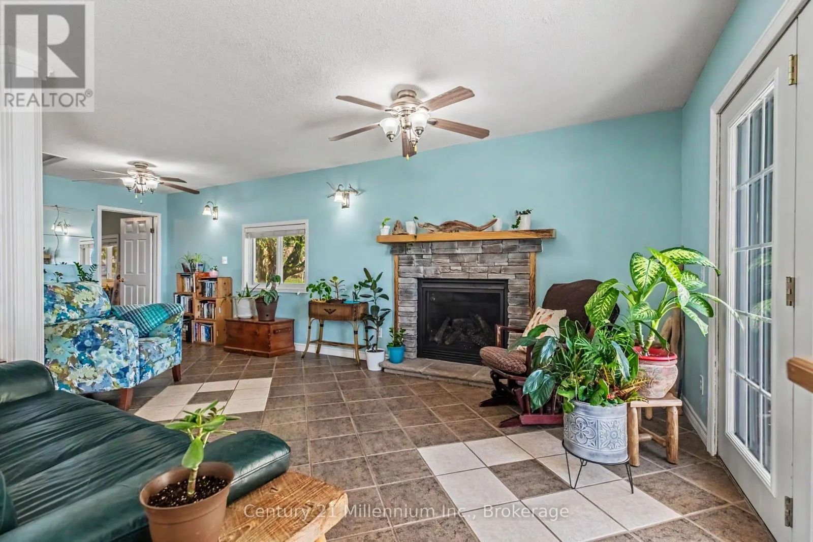 117 KIOWANA BEACH ROAD