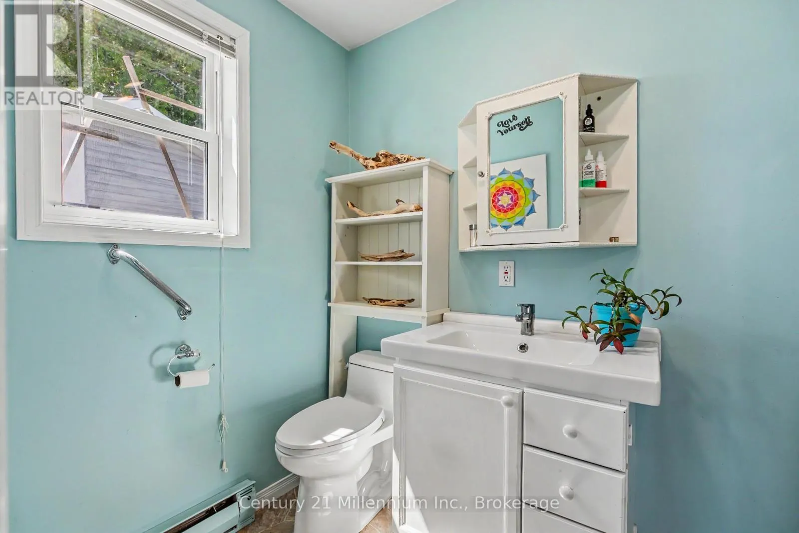 117 KIOWANA BEACH ROAD