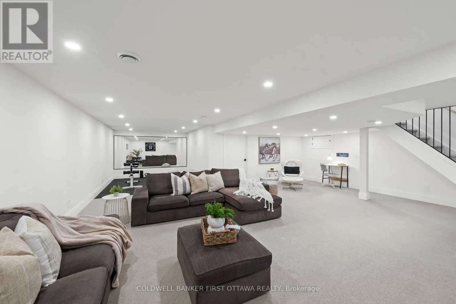 6619 MARINA DRIVE