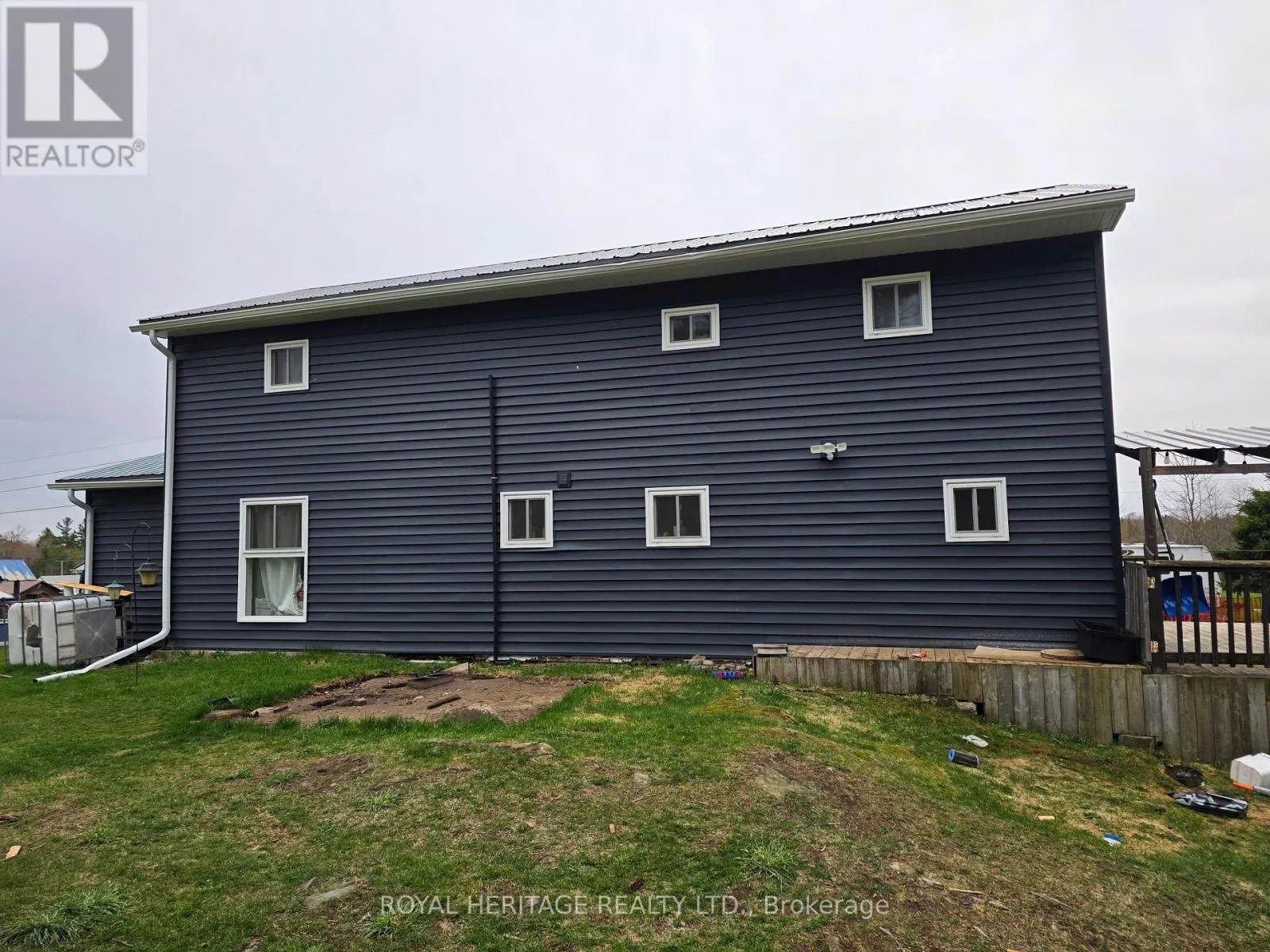 20 LILAC LANE