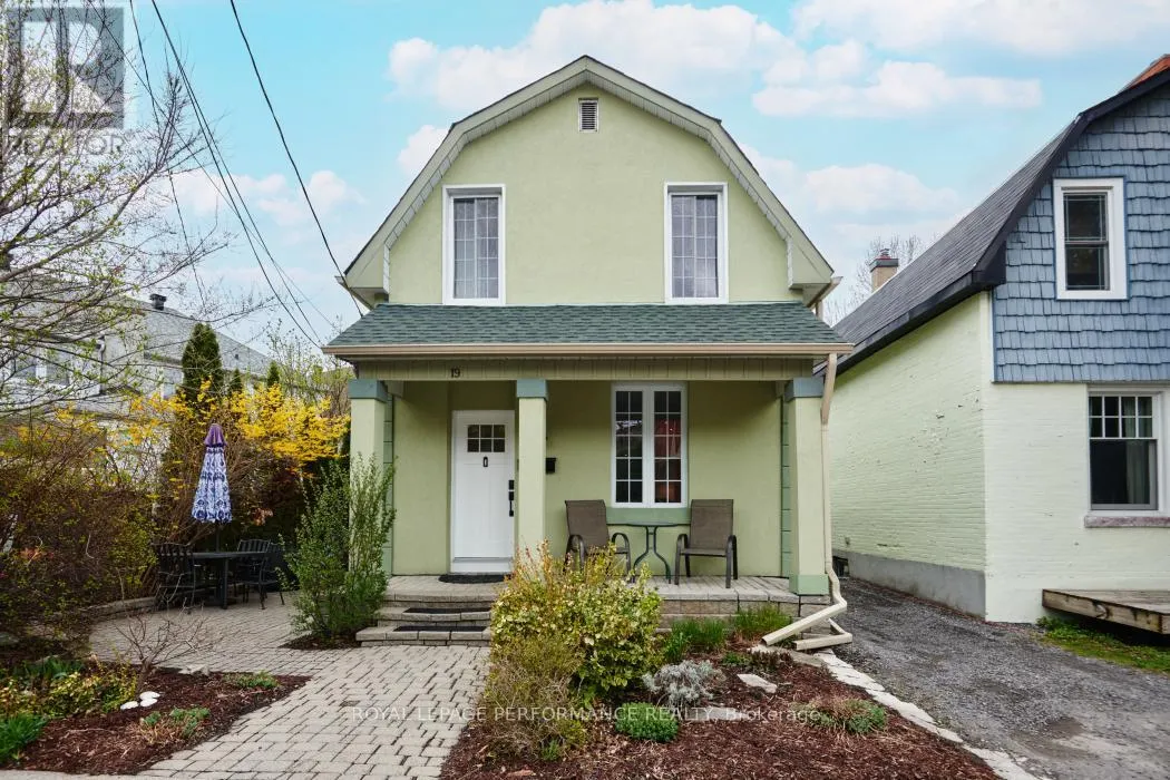 19 WINDSOR AVENUE