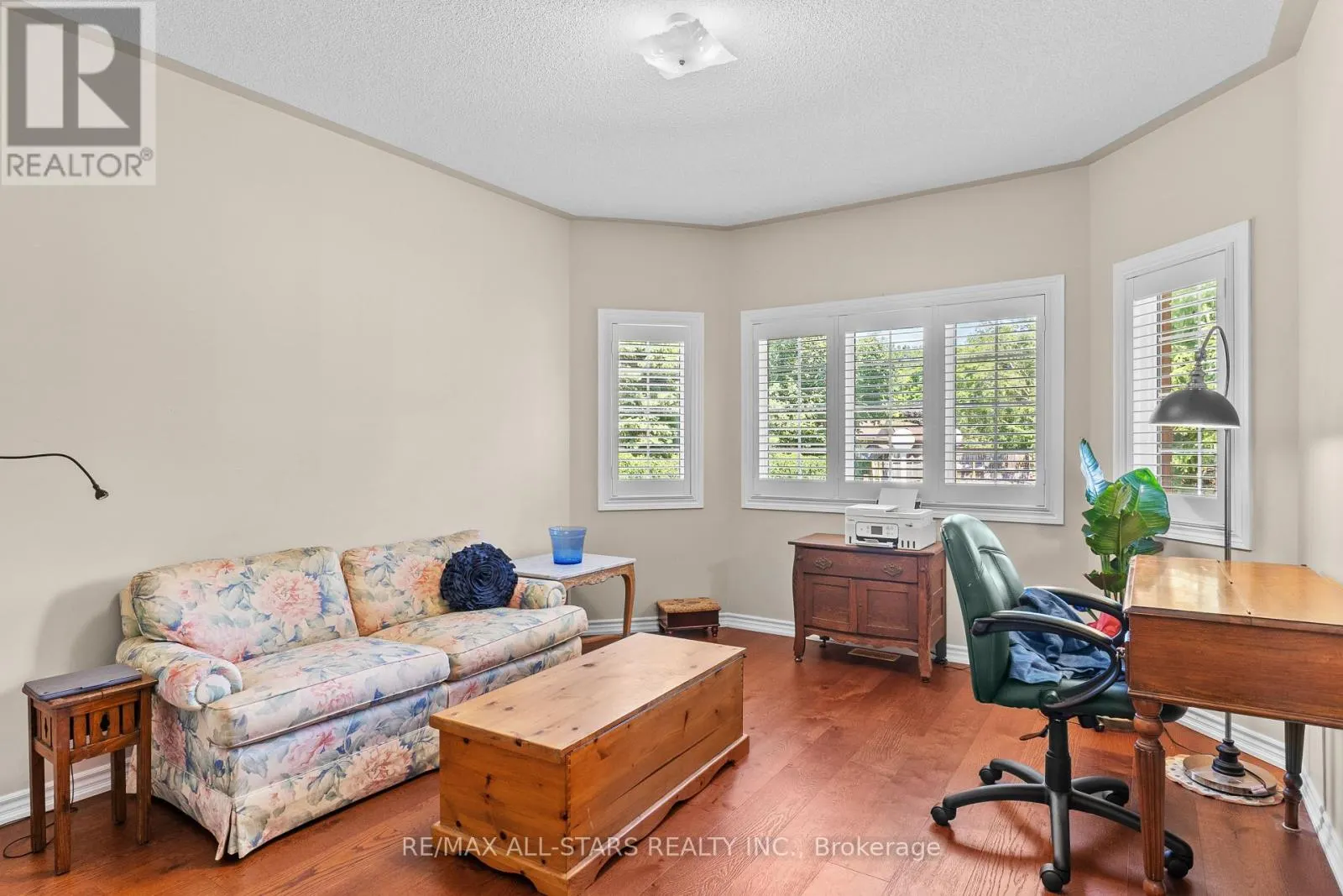 11 - 111 COLBORNE STREET #11