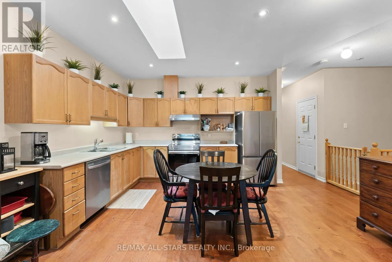 11 - 111 COLBORNE STREET #11
