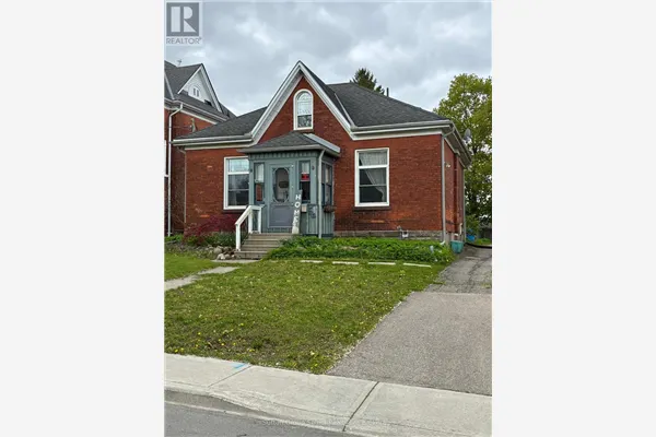 50 PERRY STREET