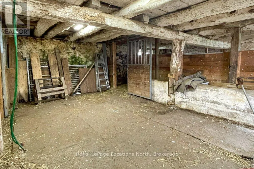 125552 13 SIDE ROAD