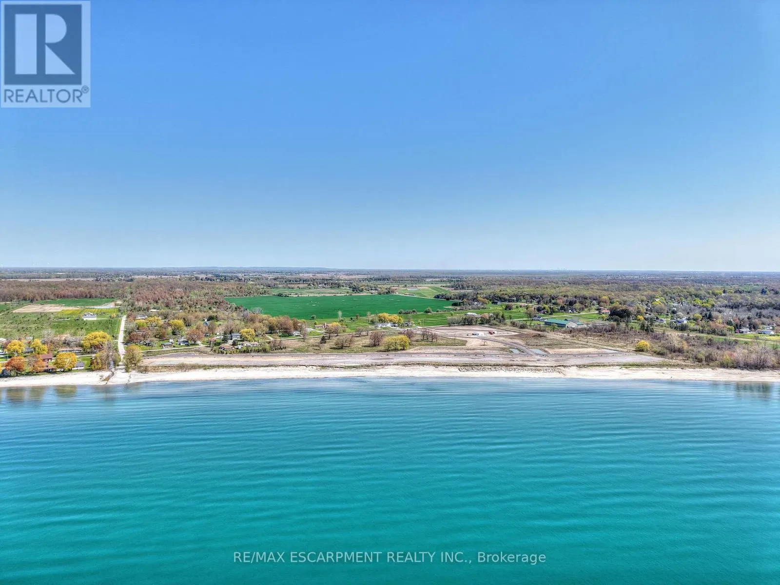 26 - 11705 LAKESHORE ROAD