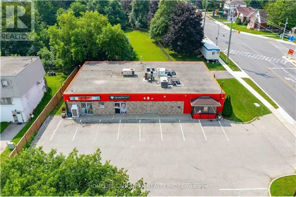 79 ELGIN STREET N