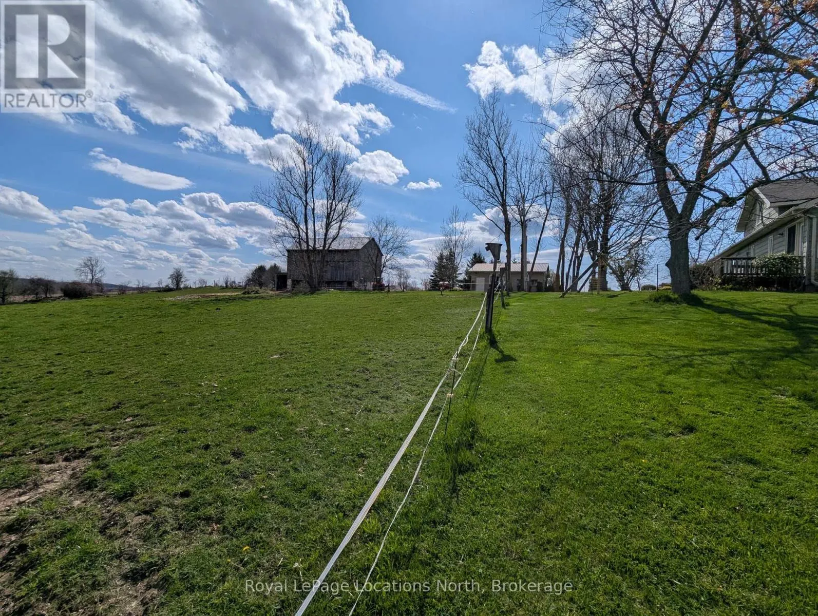 125552 13 SIDE ROAD