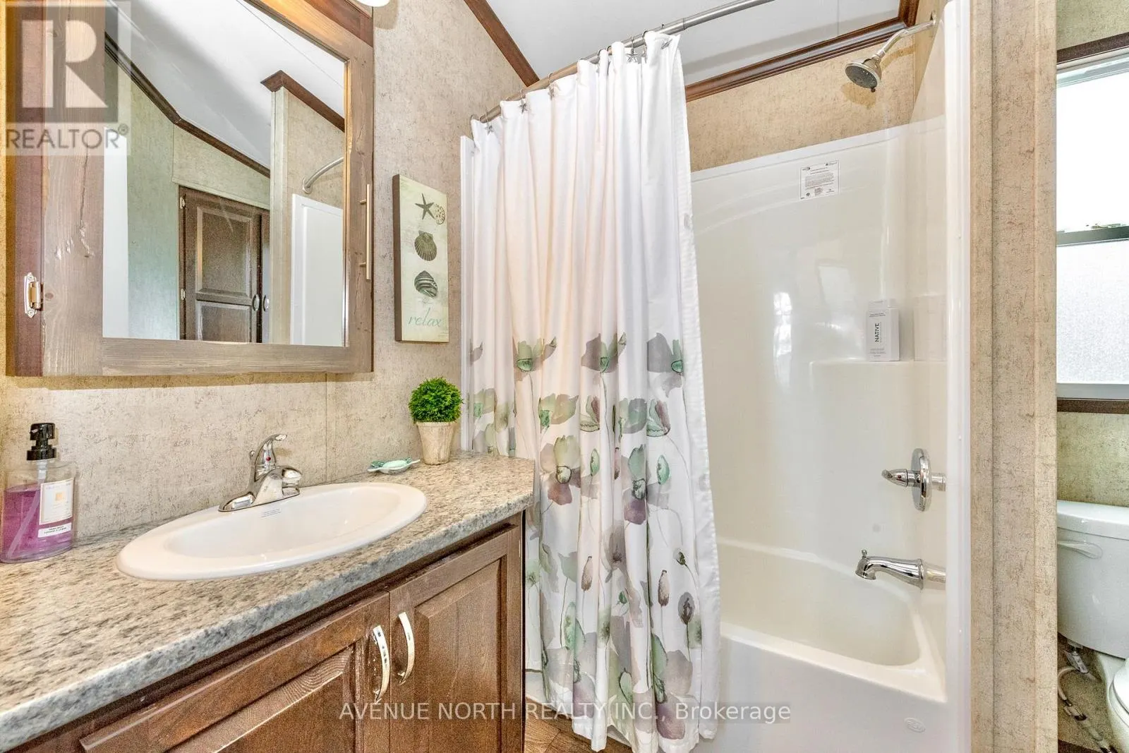 #H23 - 240 PINEWOOD PARK ROAD
