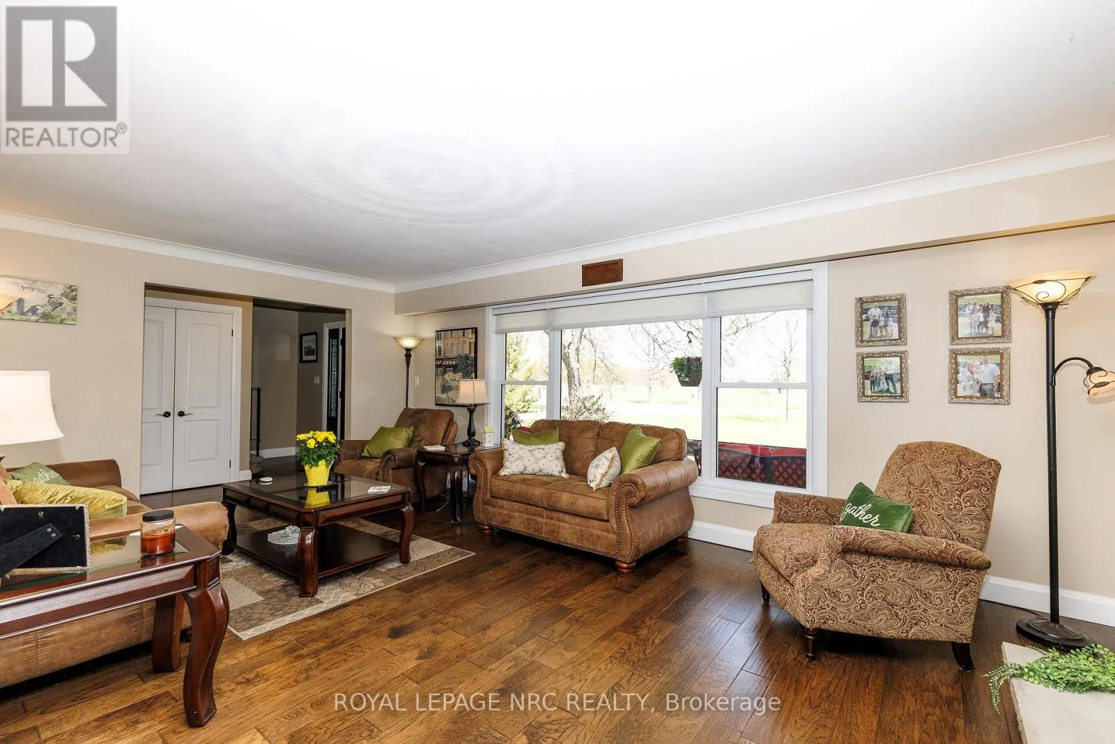 53616 SMITH ROAD
