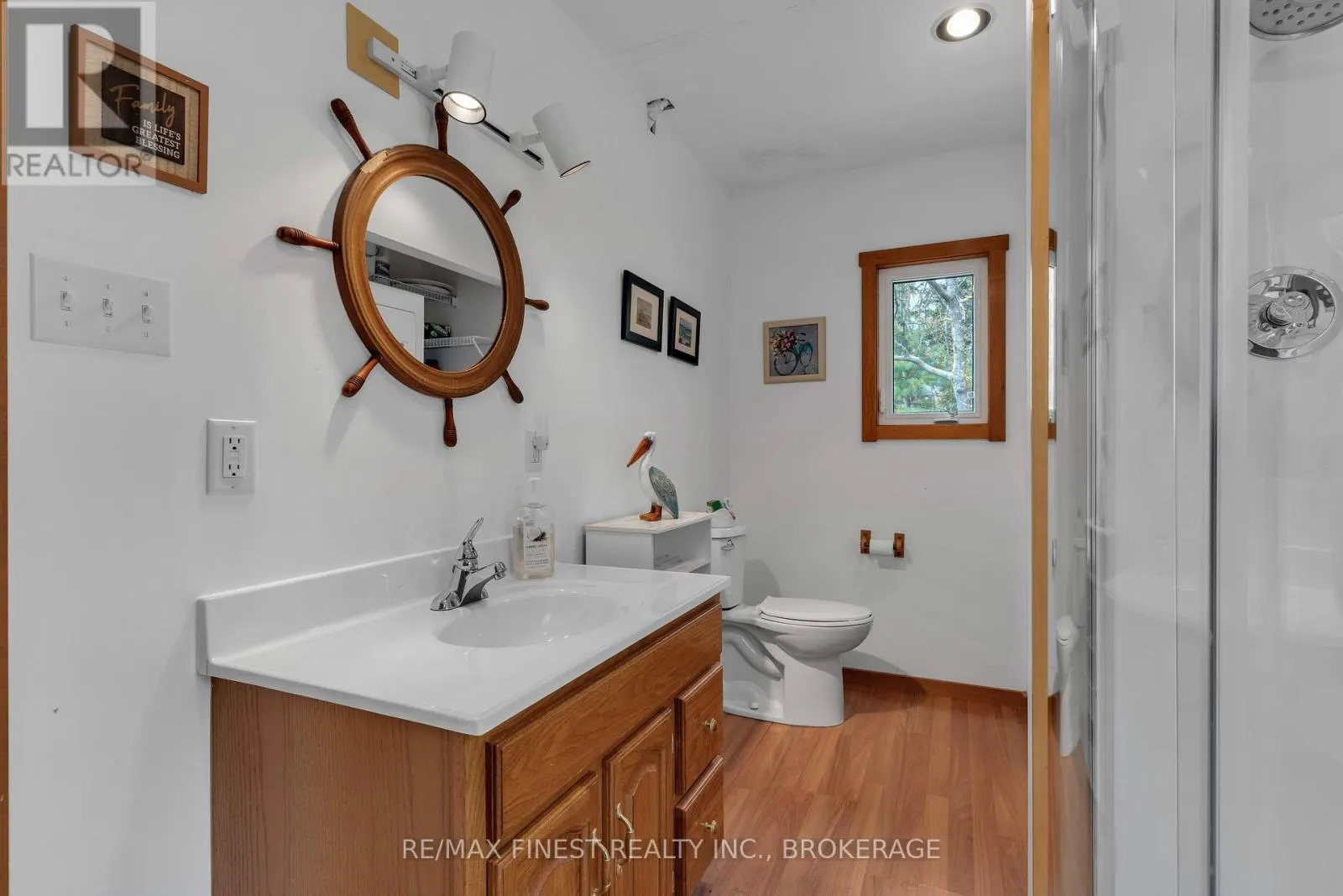 14 DOWNIE ISLAND