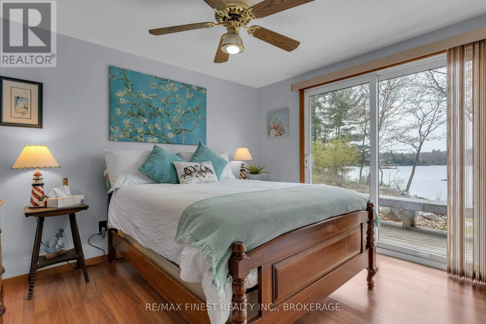 14 DOWNIE ISLAND